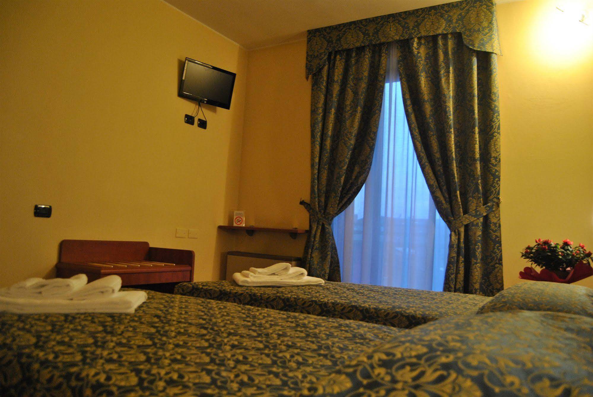 Hotel Postumia Доссобуоно Экстерьер фото