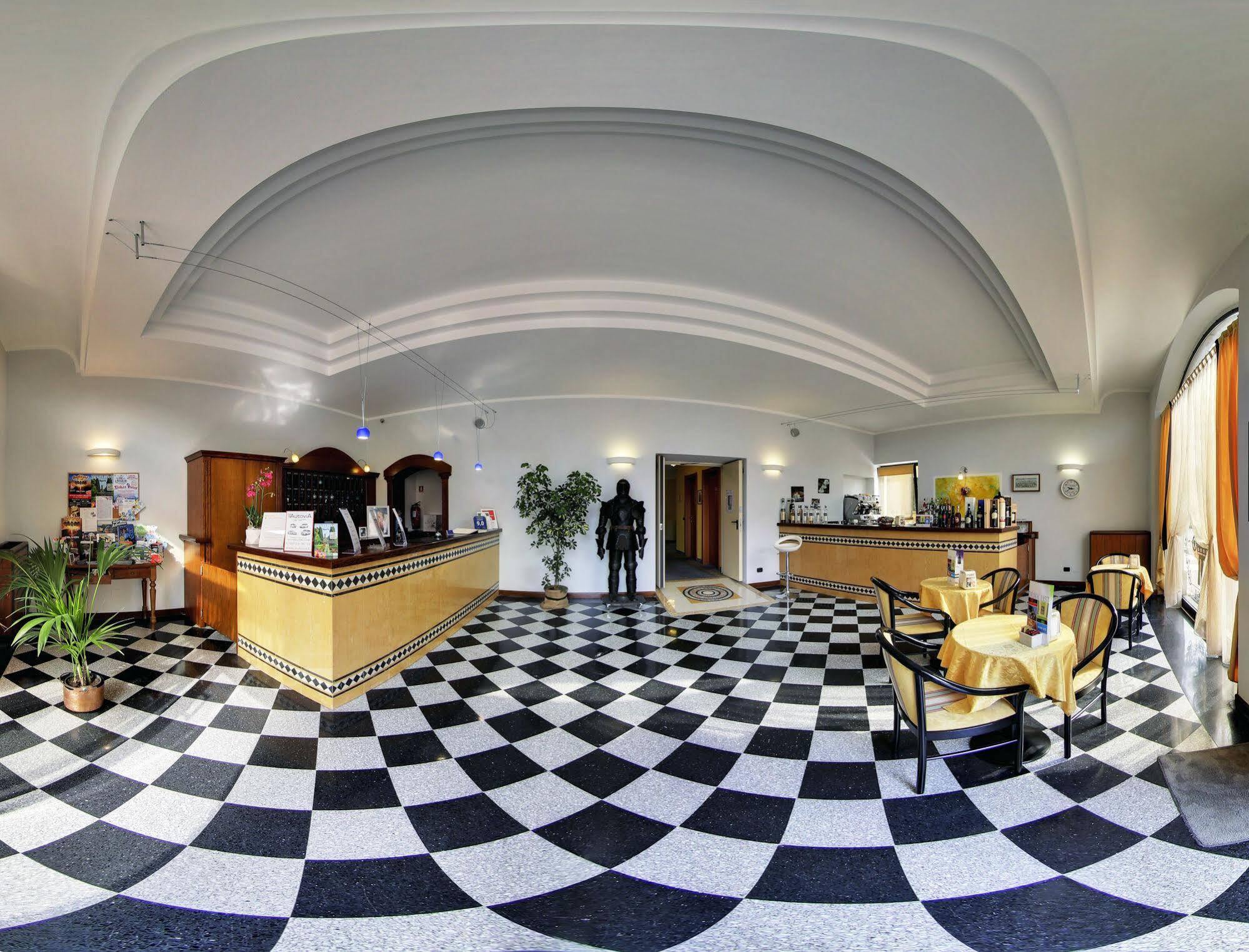 Hotel Postumia Доссобуоно Экстерьер фото